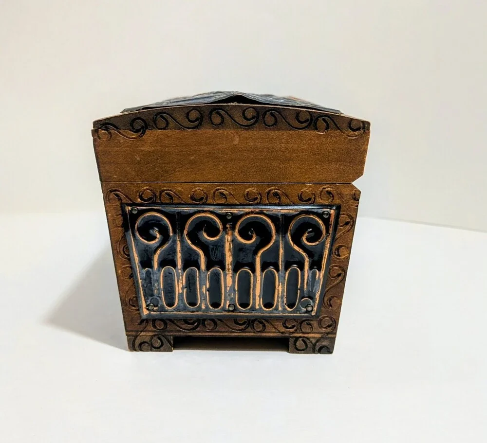 Vintage Kraków Wooden Box Castle Motif Metal Inlay Souvenir with Matching Key